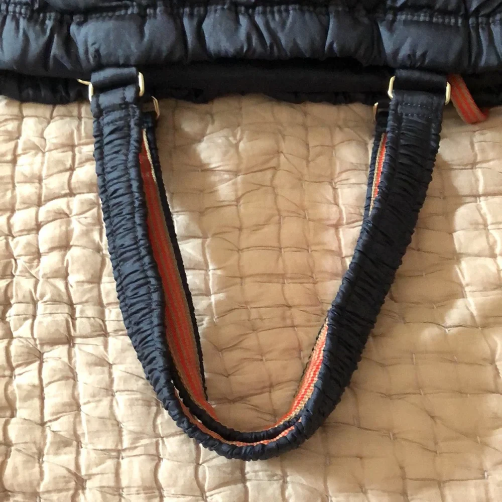 Lacoste Handbag / Shoulder Bag